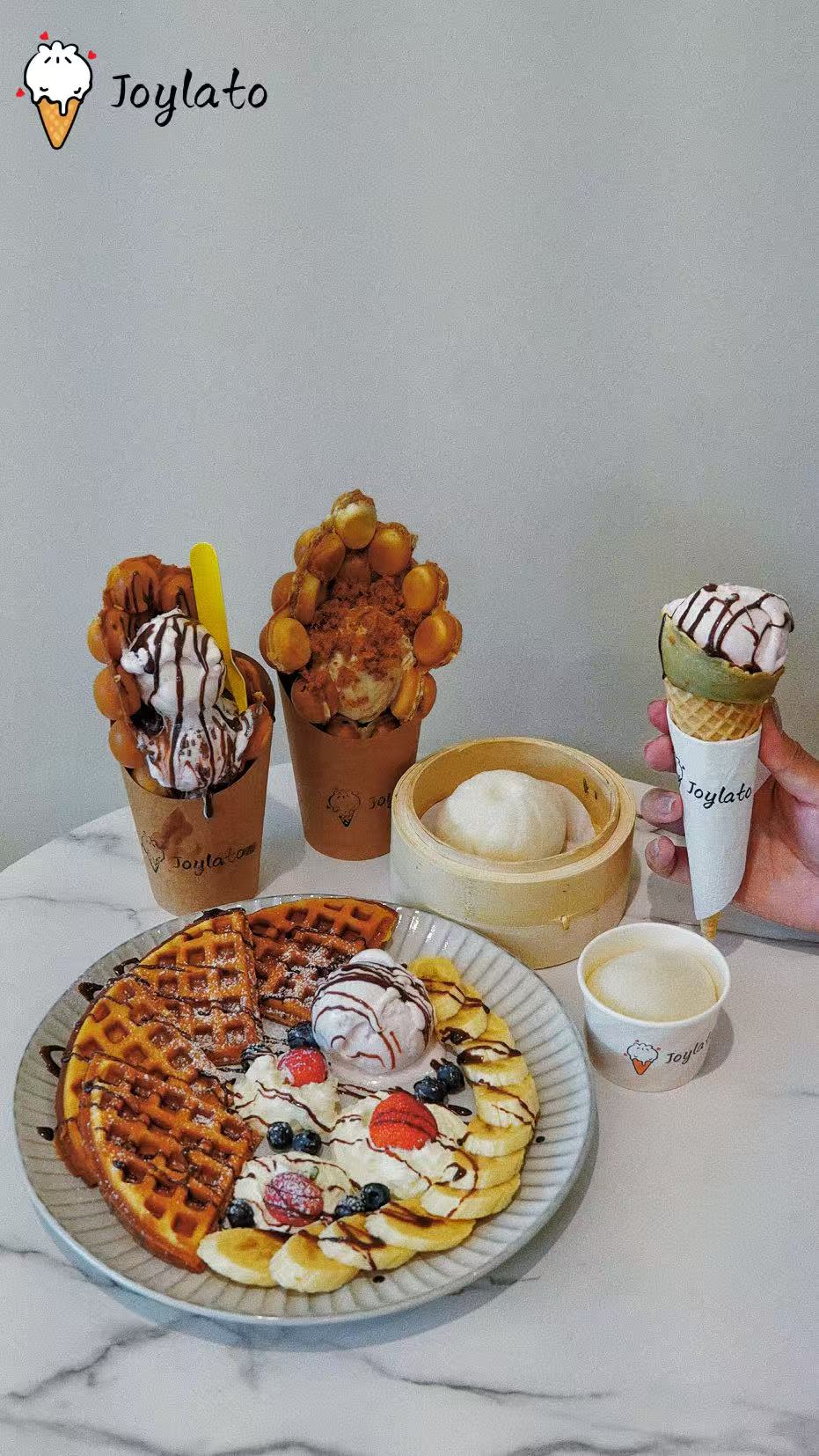 Egg Waffle with ice cream